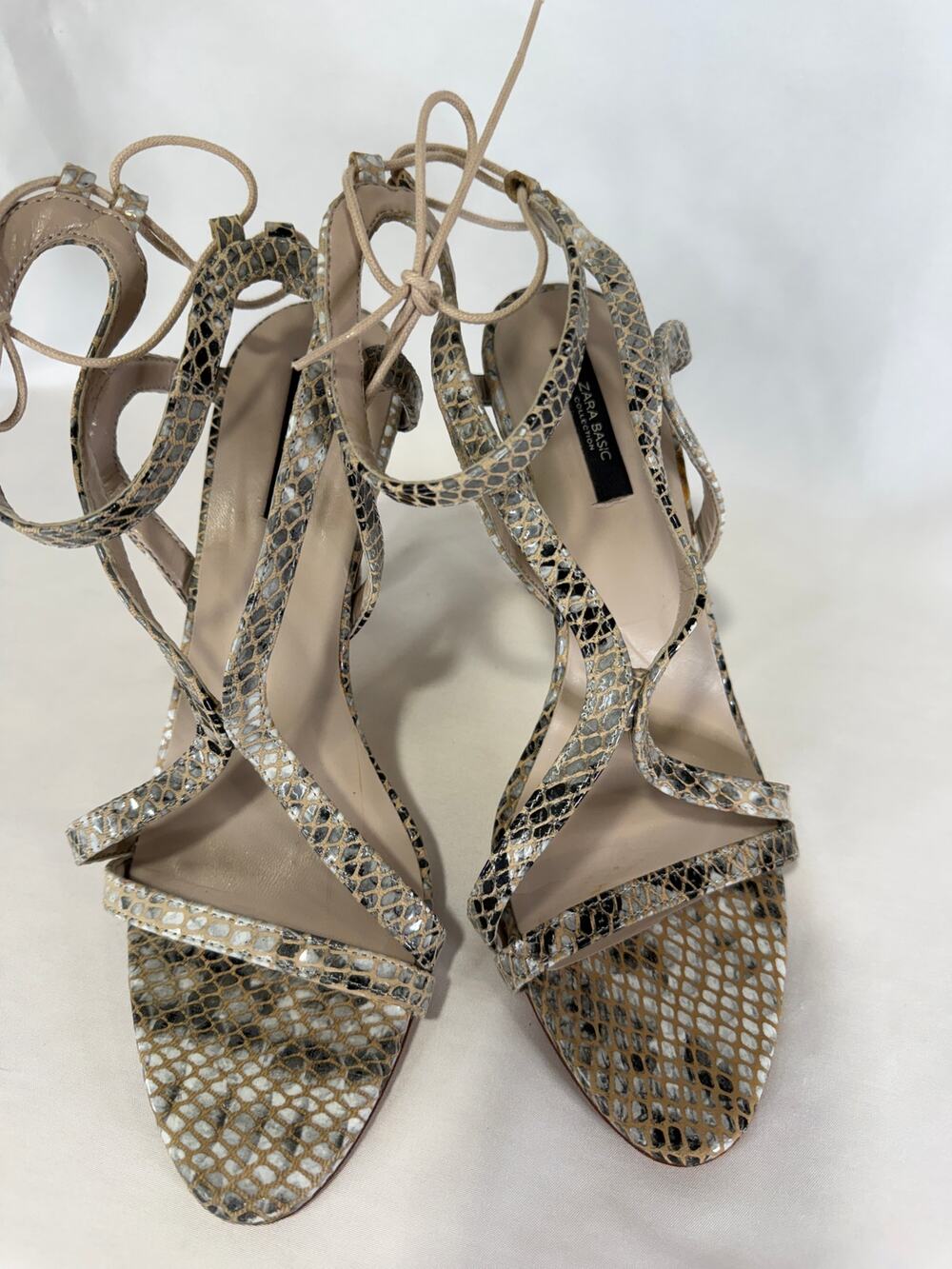 Zara Basic Women’s (US 8.5/9) EU 39 Metallic Snakeskin Strappy Lace Up Heels